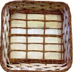 картинка 06-132  Сухарница плетеная для упаков 19*19 Н 3 см.(бамбук срезан) от магазина Одежда+